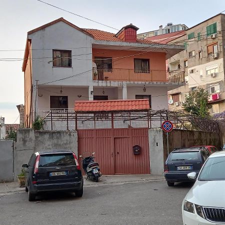 Klev'S Apartments Shkodër Dış mekan fotoğraf